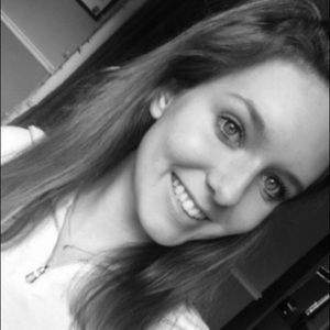 Meet your Posher, Molly